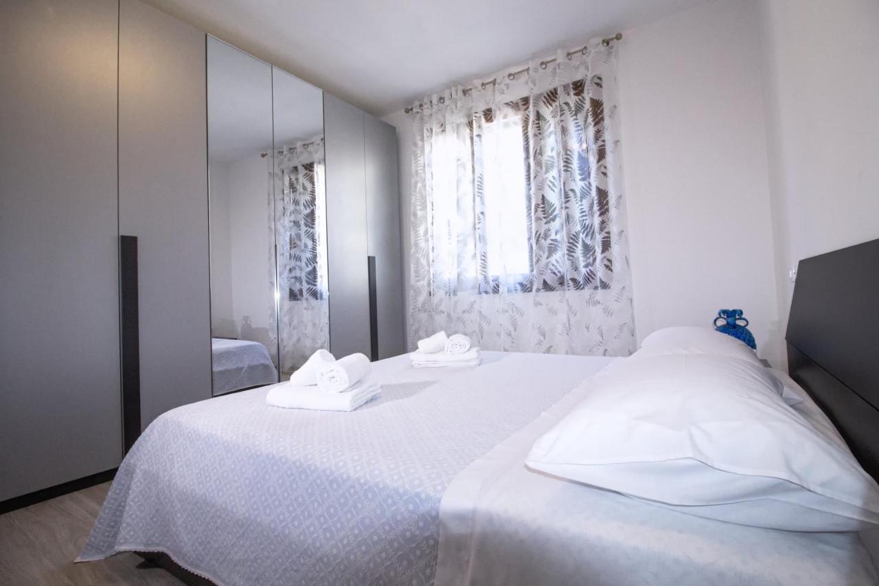 Dd House Family Holiday Apartment Чечина Екстер'єр фото