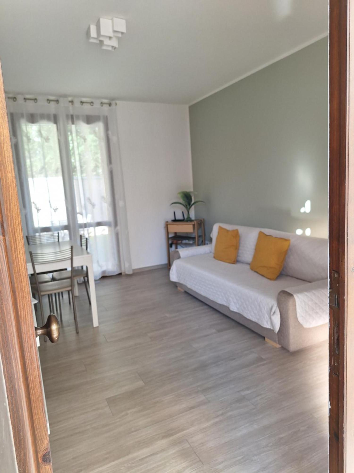 Dd House Family Holiday Apartment Чечина Екстер'єр фото